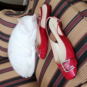 Apostrophe red patent buckle slingback flats 7.5
